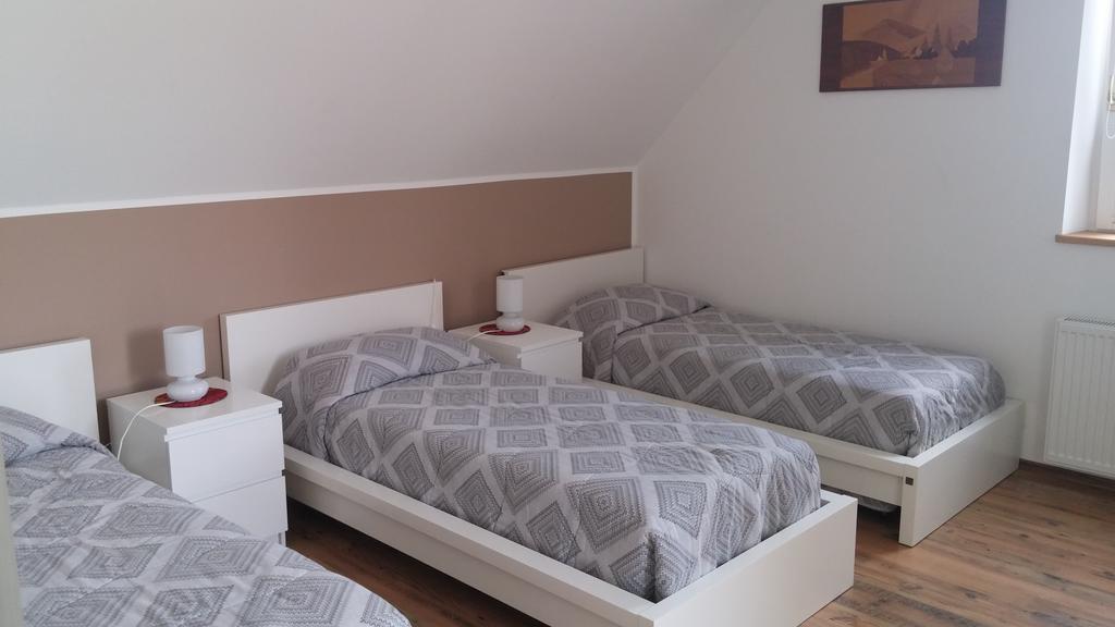 Hunters House Kft Bed And Breakfast Toltestava Extérieur photo
