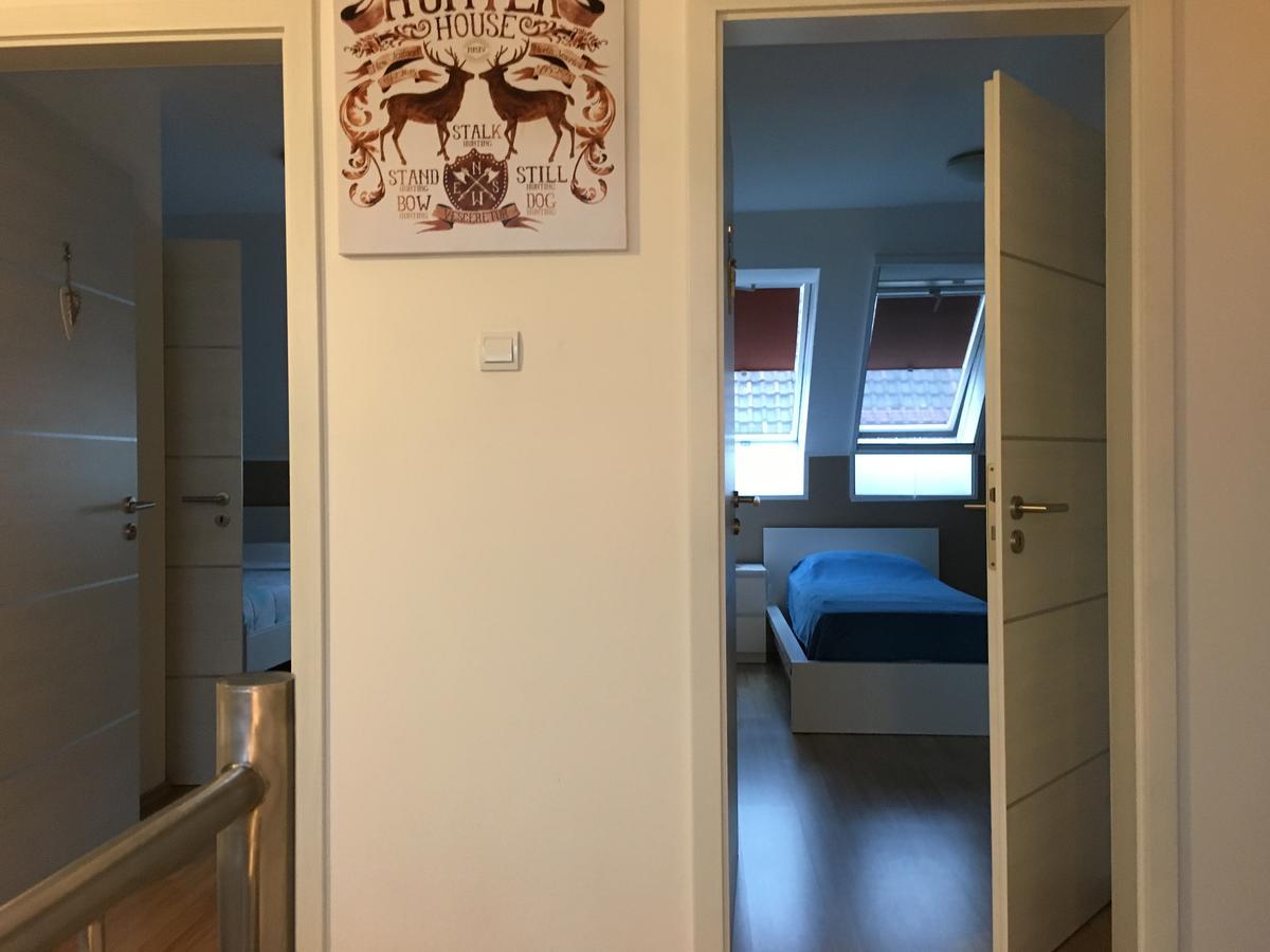 Hunters House Kft Bed And Breakfast Toltestava Extérieur photo